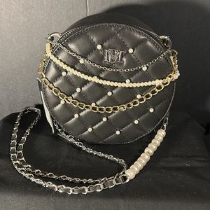 Badgley Mischka Round Crossbody- Black